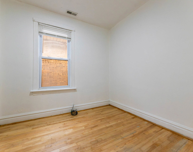 2630 W 42nd Street - Photo Thumbnail 10