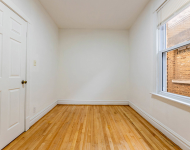 2630 W 42nd Street - Photo Thumbnail 8