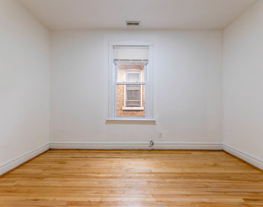 2630 W 42nd Street - Photo Thumbnail 7
