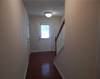 2199 Landing Walk Drive - Photo Thumbnail 5