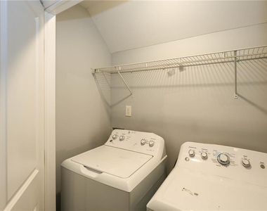1809 Vesta Avenue - Photo Thumbnail 19