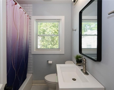 1809 Vesta Avenue - Photo Thumbnail 14