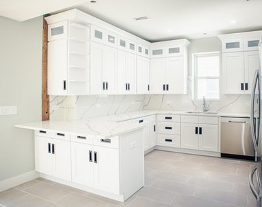 4730 W Grace Street - Photo Thumbnail 5