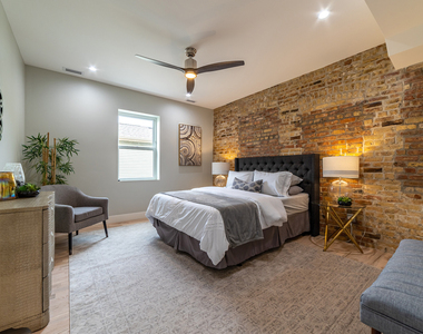 4730 W Grace Street - Photo Thumbnail 10