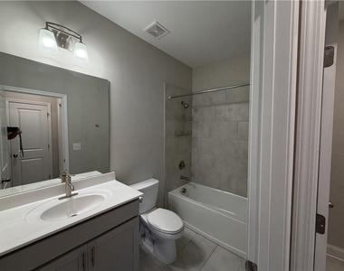 132 Boxcar Way - Photo Thumbnail 25