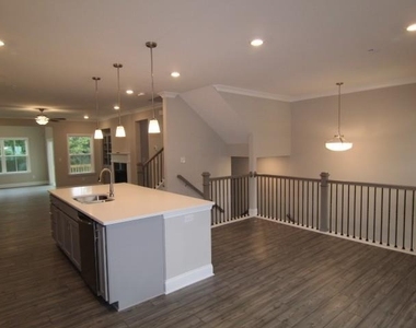 132 Boxcar Way - Photo Thumbnail 14