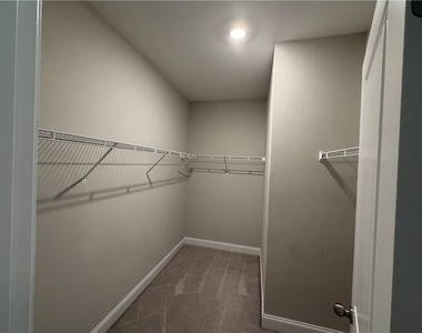 132 Boxcar Way - Photo Thumbnail 31