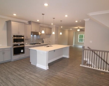 132 Boxcar Way - Photo Thumbnail 15