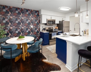 6873 Peachtree Dunwoody Road - Photo Thumbnail 3