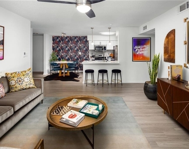 6873 Peachtree Dunwoody Road - Photo Thumbnail 9