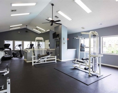 6873 Peachtree Dunwoody Road - Photo Thumbnail 26