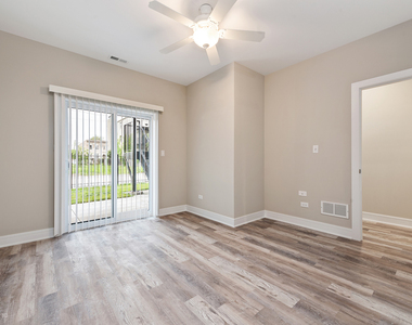 6530 S Maryland Avenue - Photo Thumbnail 5
