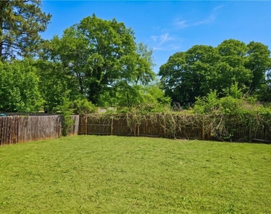 957 Oak Street Sw - Photo Thumbnail 16
