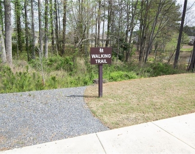 2472 Knob Creek Road - Photo Thumbnail 21