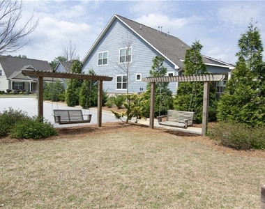 2472 Knob Creek Road - Photo Thumbnail 23