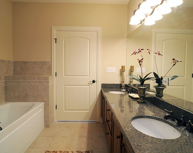 229 S Main Street - Photo Thumbnail 11