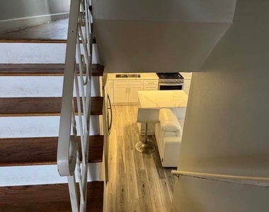 11540 S Racine Avenue - Photo Thumbnail 8