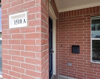 1510 Robin Street - Photo Thumbnail 15