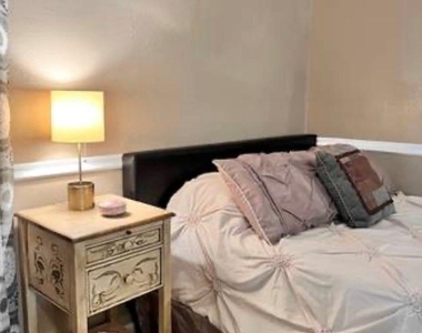 3231 Ashton Park Drive - Photo Thumbnail 2