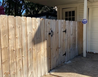 3231 Ashton Park Drive - Photo Thumbnail 6