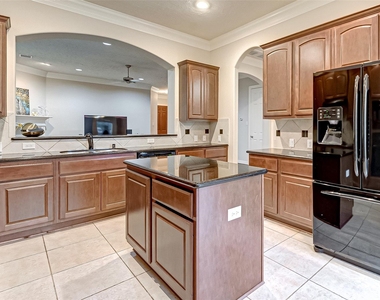14418 Basalt Lane - Photo Thumbnail 7