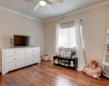 14418 Basalt Lane - Photo Thumbnail 13