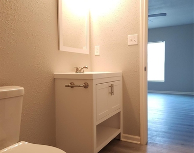 6301 Anderson Street - Photo Thumbnail 16