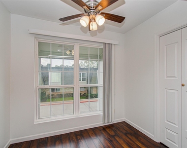 12633 Memorial Drive - Photo Thumbnail 8