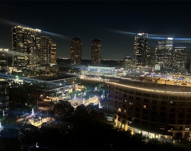 1901 Post Oak Boulevard - Photo Thumbnail 42