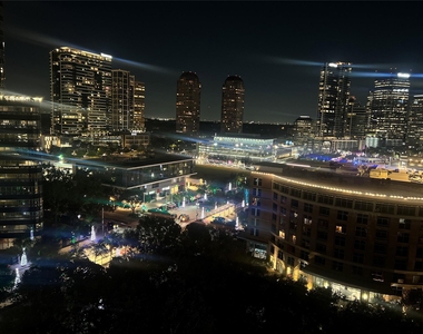 1901 Post Oak Boulevard - Photo Thumbnail 43
