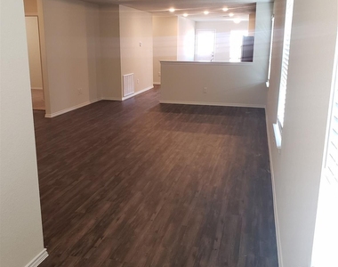 24006 Swather Way - Photo Thumbnail 3
