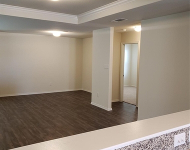 24006 Swather Way - Photo Thumbnail 5