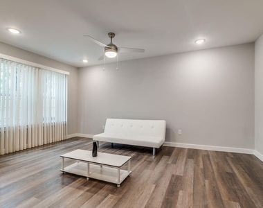 5705 Breland Street - Photo Thumbnail 9