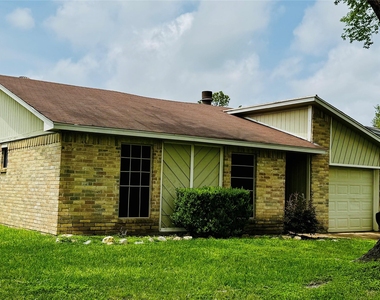 17118 Amber Ridge Drive - Photo Thumbnail 1