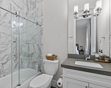 2518 Southgate Boulevard - Photo Thumbnail 7