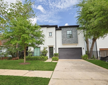 2518 Southgate Boulevard - Photo Thumbnail 1