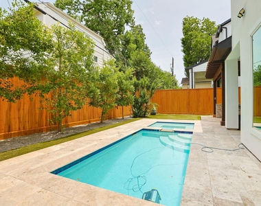 2518 Southgate Boulevard - Photo Thumbnail 42