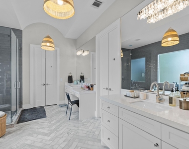 2518 Southgate Boulevard - Photo Thumbnail 32