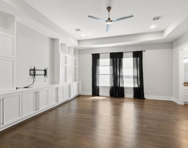 2518 Southgate Boulevard - Photo Thumbnail 24