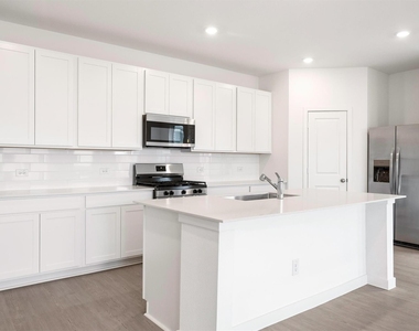 3009 Waterwood Pass Drive - Photo Thumbnail 5