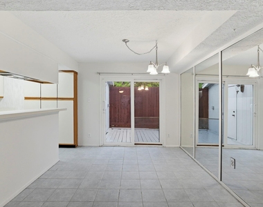 1433 Cedar Post Lane - Photo Thumbnail 7