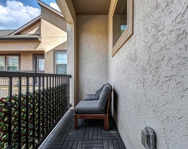 11005 Upland Forest Drive - Photo Thumbnail 21