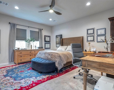 11005 Upland Forest Drive - Photo Thumbnail 28