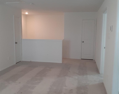 24123 Breckenridge Pass Ln - Photo Thumbnail 10