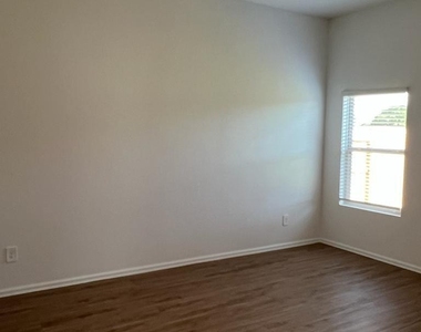 24123 Breckenridge Pass Ln - Photo Thumbnail 6