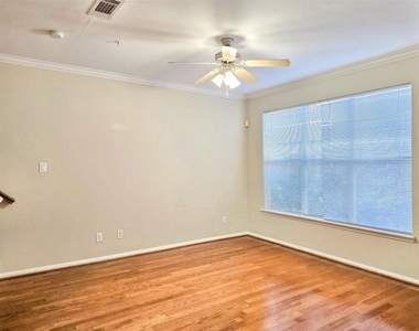 12707 Boheme Drive - Photo Thumbnail 7