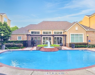12707 Boheme Drive - Photo Thumbnail 4