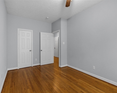 341 W 23rd Street - Photo Thumbnail 14