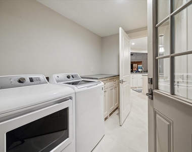 15406 Old Stone Trail - Photo Thumbnail 36