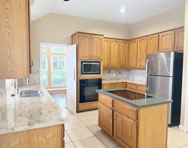 5010 Rebel Ridge Drive - Photo Thumbnail 2